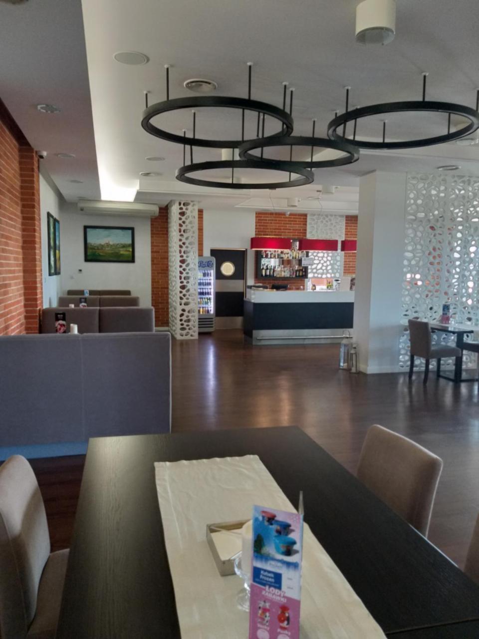 Hotel Weranda Lopuszno Jedle  Exteriör bild